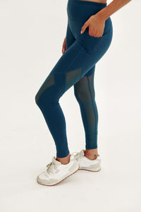 Seaav Sustainable Activewear High-Rise Mesh Legging with Pockets in Pacific Blue 4